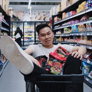 Meet your Posher, Raymond